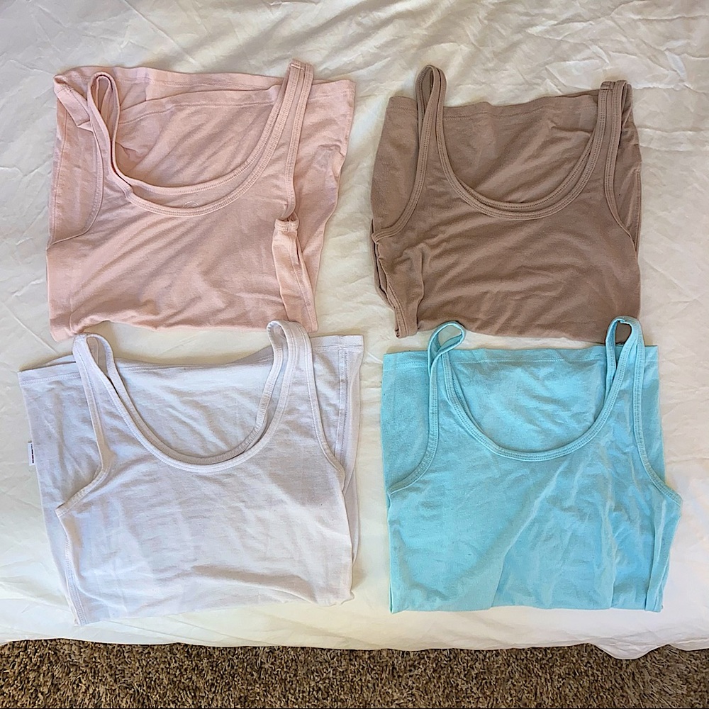 3/$30 Bundle of 4 Basic Tank Tops - White, Blue, Pink, Tan M